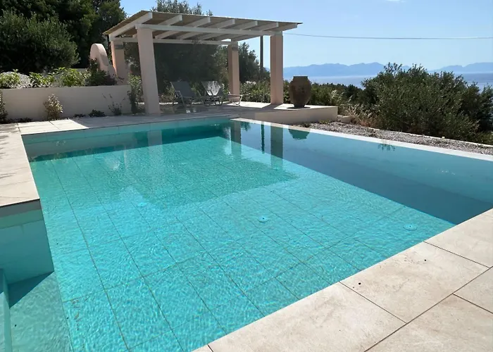 Villa Vounaria Βίλα *